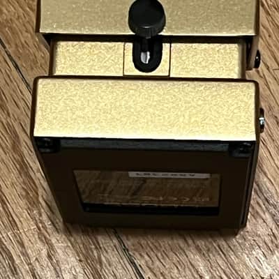 Boss AD-2 Acoustic Preamp Pedal image 6