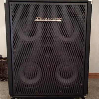 Traynor TC410 800-Watt 4x10" Bass Speaker Cabinet