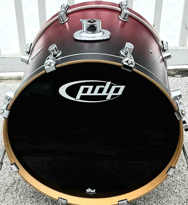 PDP BIRCH FS BASS DRUM Satin Black Cherry FADE image 1