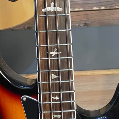 PRS SE Kestrel Bass 2010s - Tri-Color Sunburst image 4