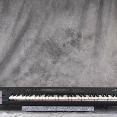 KORG M1 Music Workstation Digital Synthesizer in Good condition image 3