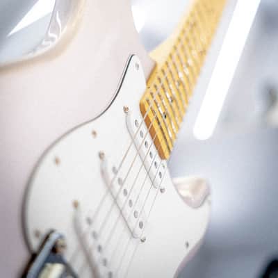 G&L Tribute Legacy Shoreline Gold MP image 4