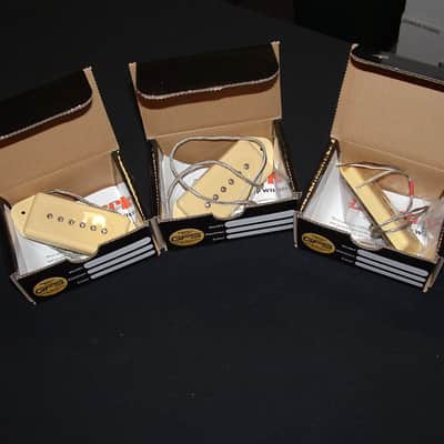 GFS P-90 Dog Ear set of three Cream image 2