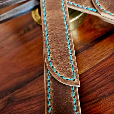 "Frodo" - Elegant hand stitched leather guitar strap with decorative ring image 8