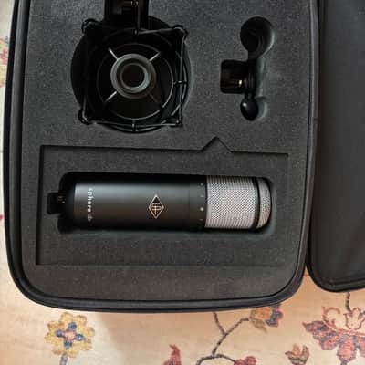Universal Audio Sphere DLX Large Diaphragm Modeling Microphone 2023 - Present - Black image 2