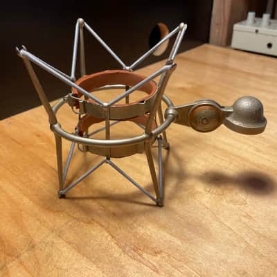 Neumann u47 vintage shock mount - EA47 60s - nikel image 4