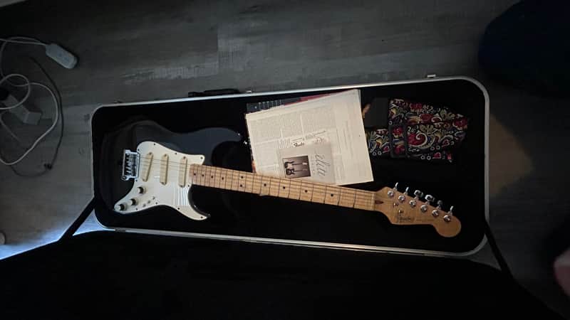 Fender Elite Stratocaster with Maple Fretboard 1983 - like new!!! image 1