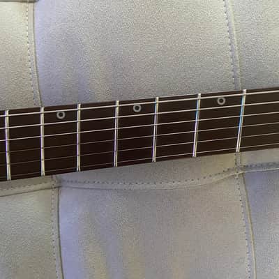 GOC Satya Tremolo Headless Guitar image 9