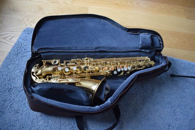 Yamaha YAS-275 Alto Saxophone - Brass image 1