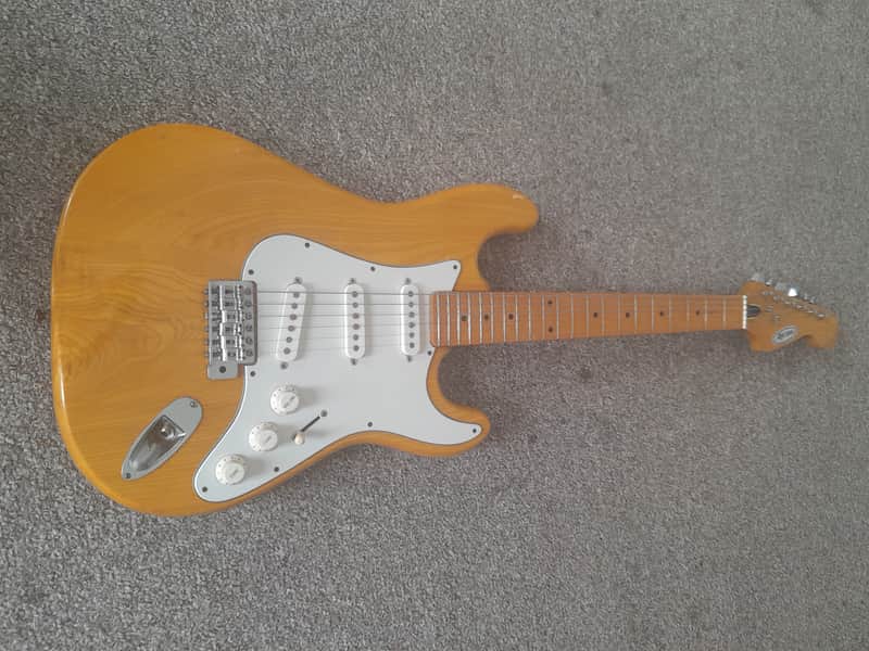 AlfaTone Stratocaster 1970s - Natural Hinoki VG Cond RARE - Very Good