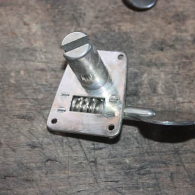 Fender Musicmaster Mustang bass 1977 1978 1979 1980 1981 set tuners tuning machines pegs image 4