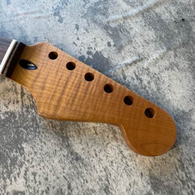 BMC Guitar 5AAAAA FLAME MAPLE Neck Strat® Stratocaster® 22 Fret Roasted With Rosewood Fingerboard Nitro Lacquer 9.5 Radius  STFRM5A #3 image 2