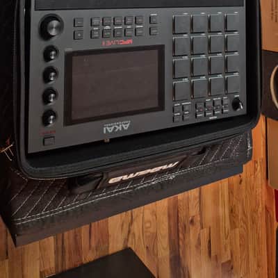 Akai MPC Live II Standalone Sampler / Sequencer 2020 - Present - Black image 11
