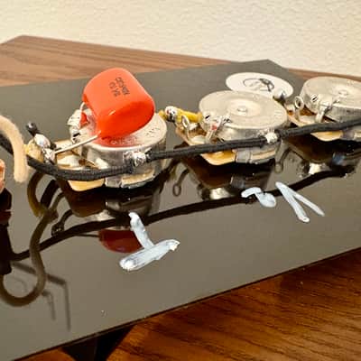 Fender Jazz Bass vintage wiring harness (two volume and one tone) image 3