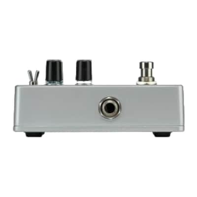 Electro-Harmonix LPB-3 Linear Power Booster and EQ Pedal with Selectable Buffered and True Bypass image 3