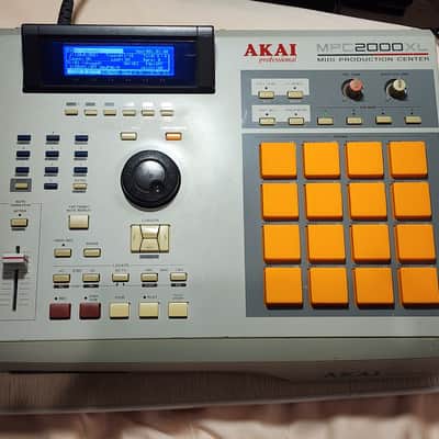 Akai MPC2000XL 2000 XL - New Fat Pads / New Pad Sensors / New Blue Screen / 32MB MAX Ram w/ 8 Outs Expansion Board