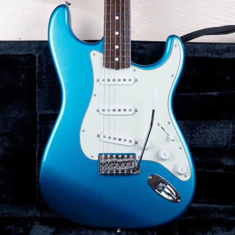 Fender Traditional II '60s Stratocaster MIJ 2020 Lake Placid Blue Japan w/ Case image 1