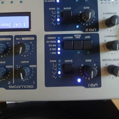 Access Virus Indigo 37-Key Digital Synthesizer 2001 - Silver image 3