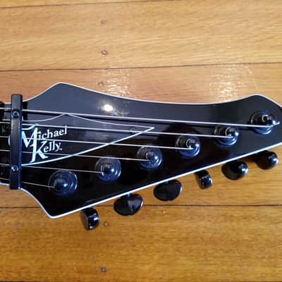 Michael Kelly Hex Deluxe Blood Red image 6