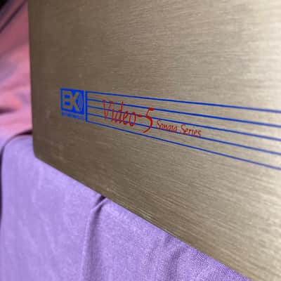 EXCELLENT B&K Video-5 Sonata Series 5-channel power amp **FIVE AUDIOPHILE GRADE 105w AMPLIFIERS!** image 2