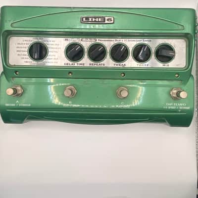 LINE6 DL4 初期型 Line 6 DL4 Delay Modeler Review - Guitar Gear Finder