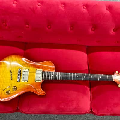 Warrior Isabella Signature Electric Guitar - Cherry Sunburst image 7