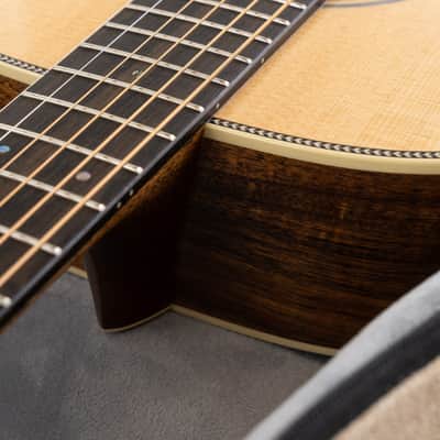 Martin O'ahu HG-28 Limited Edition Grand Auditorium Acoustic Guitar, Solid Spruce Top image 9