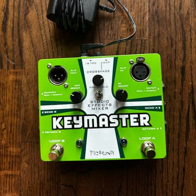 Pigtronix Keymaster - Green and white image 1