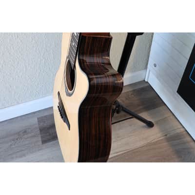 Lâg HyVibe 50 Auditorium Smart Guitar w/HyVibe H2 Bluetooth, Looper & Effects – HV50ACE image 11