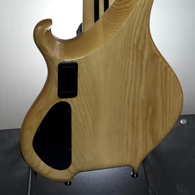 Maruszczyk Frog: Headless Custom 5-String Bass Maple Burl Top & Ramp image 9