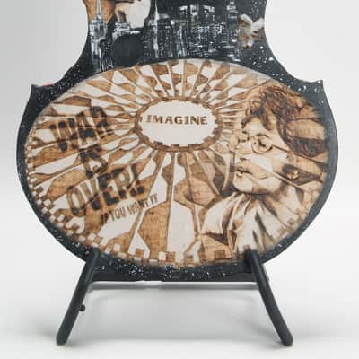 R. C. Kelly The Beatles Fretless Solid Body Violin Electric Bass Guitar (Art) image 6