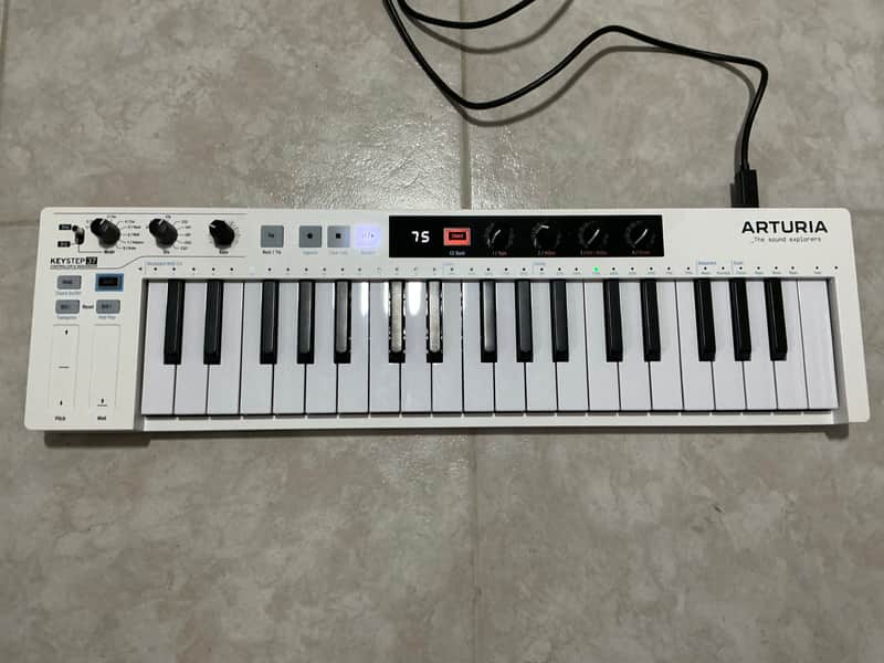 Arturia KeyStep 37 MIDI Controller & Sequencer – Like New w/ Decksaver & Box image 1