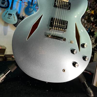 Epiphone Dave Grohl DG-335 Semi hollowbody Electric Guitar - Pelham Blue FREE PLEK! 687 image 4