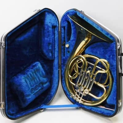 Yamaha YHR-313 French Horn, Japan, with Yamaha case and MP, Good Condition image 1