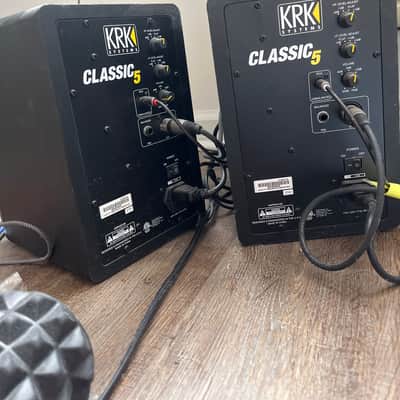 KRK classic 5 RP-5 Rokit G4 2-Way 5" Active Studio Monitors (Pair) 2019 - 2021 - White image 5