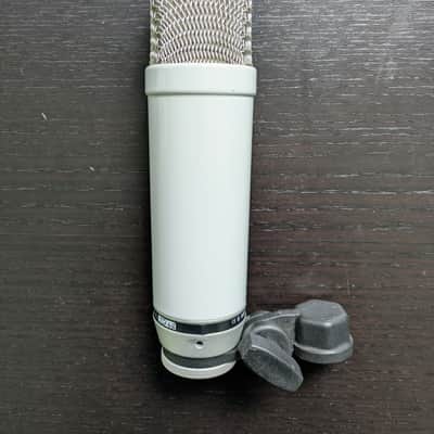 RODE NT1 Large Diaphragm Cardioid Condenser Microphone 1996 - 2002 - White image 2