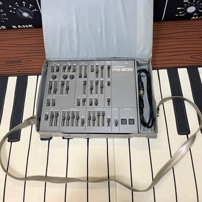 Roland PG-800 Synthesizer Programmer | Reverb