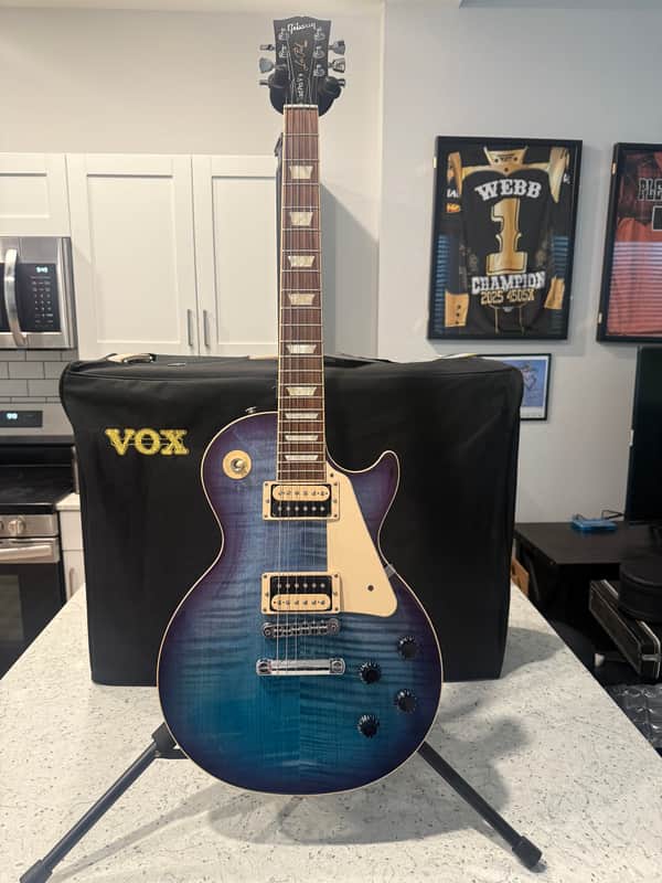 Gibson Les Paul Traditional Pro V 2019 - Present - Blueberry Burst