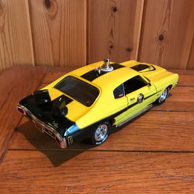 3rd Stone Logic Pedals Mosrite Fuzzrite 2019 Yellow and Black image 3