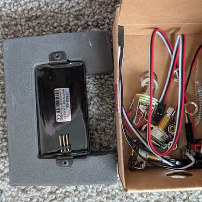 EMG 57/66-BC Active Solderless Alnico V Humbucker Set 2010s - Black Chrome image 2