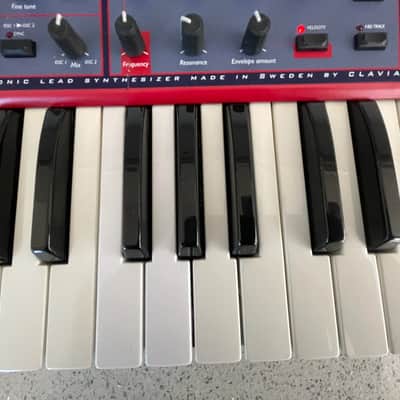 Nord Lead 49-Key 4-Voice Polyphonic Synthesizer 1995 - 1997 - Red image 7