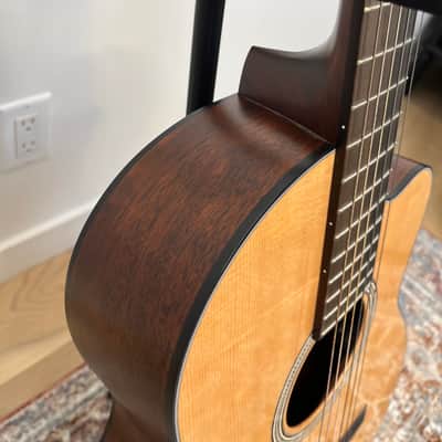 Martin 000C12-16E Nylon Cutaway Acoustic-Electric Guitar Natural image 6