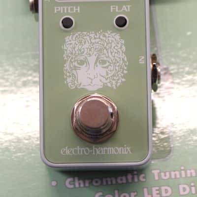 Electro-Harmonix EHX-2020-2.0 Guitar Bass Pedal Tuner Green w/Power Supply image 1