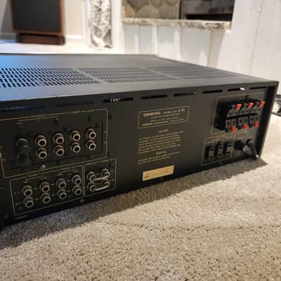 Onkyo A-10 Integrated Amplifier  A10  Silver image 4