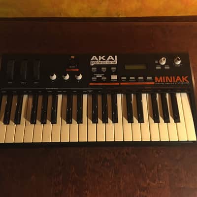 Akai Miniak 2010s - Black image 2