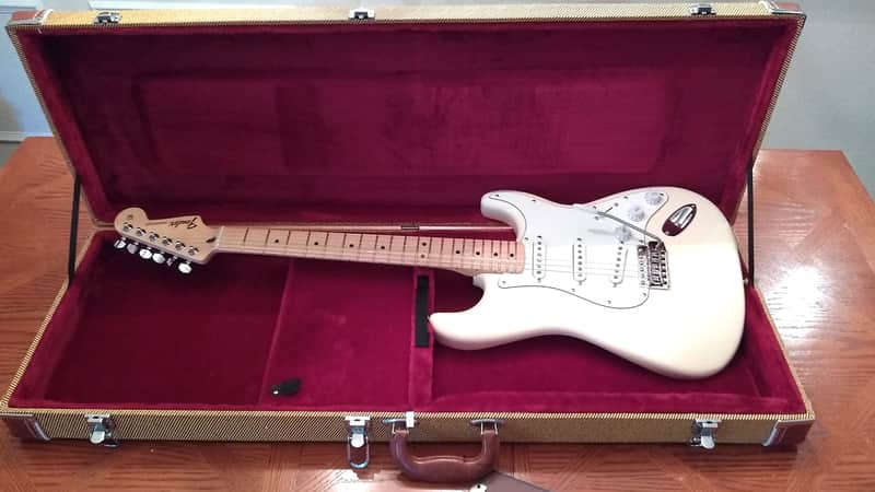 Fender Stratocaster (Official Jimi Hendrix Body) Custom Shop '69 P/U's Fender Maple Neck HSC image 1