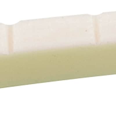 WD Bone Guitar Nut Slotted - Fender Stratocaster Or Telecaster Style 9.5 mm Radius - 42 mm (1)