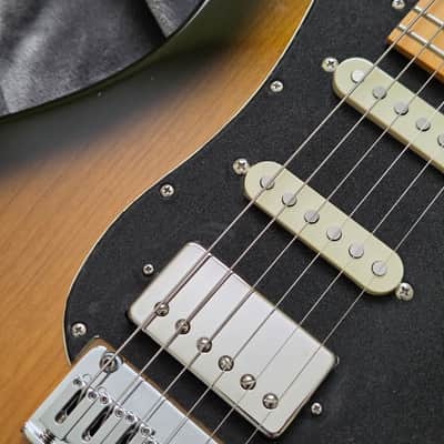 Vola OZ RV MC Electric Guitar + Sunburst Finish image 11