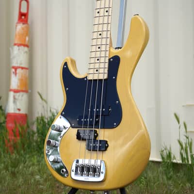 G&L USA Custom Shop Matador Butterscotch Blonde Left Handed 4-String Bass w/ Black Tolex Case (2025) image 5