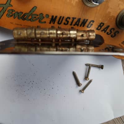 Fender Mustang Bass  Bridge 60's 70's Plate , saddles and screws USA RI image 10